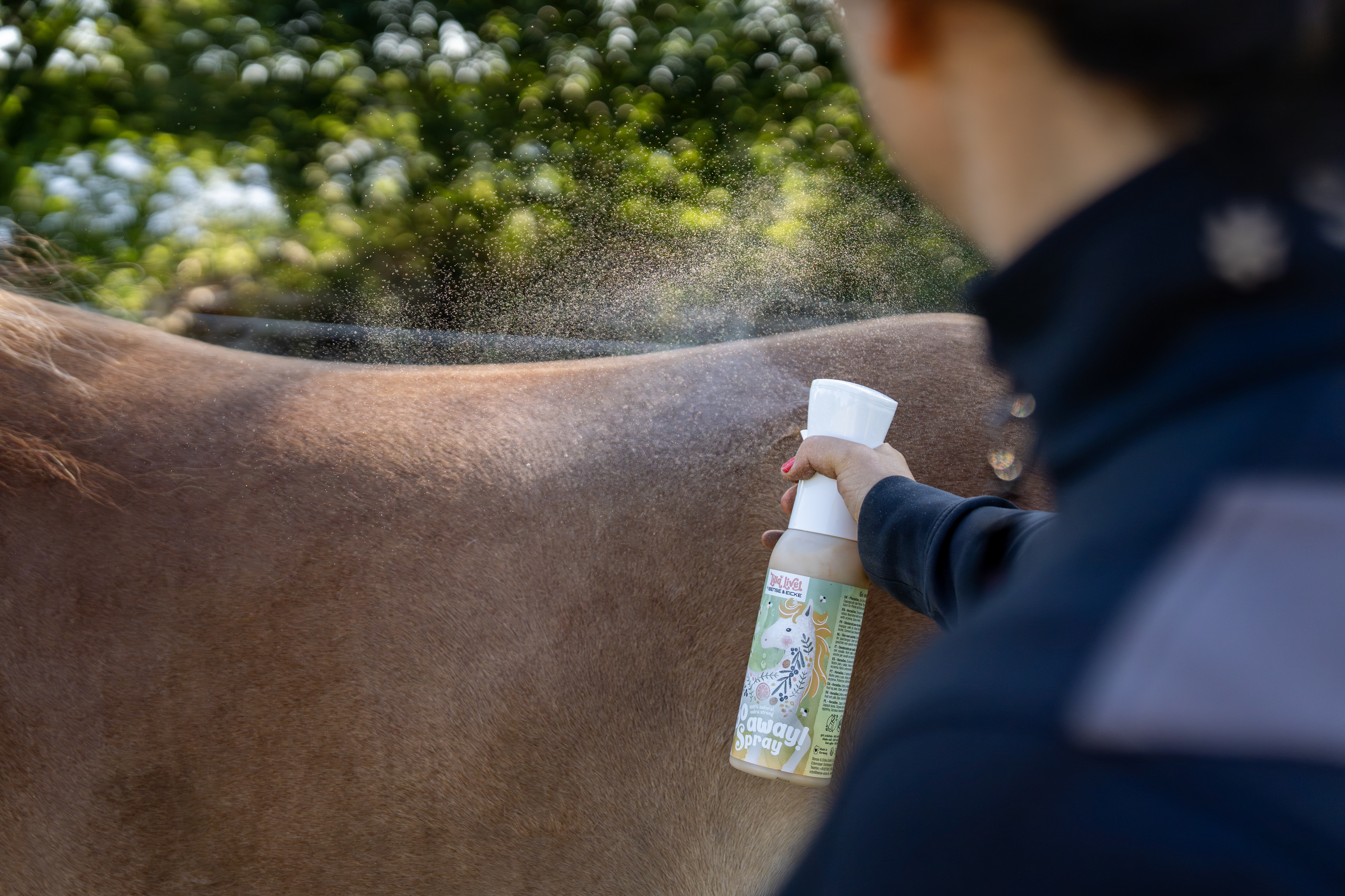 9120_Lilla_Livet_Go_Away_Spray_3.jpg 9120_Lilla_Livet_Go_Away_Spray_3.jpg