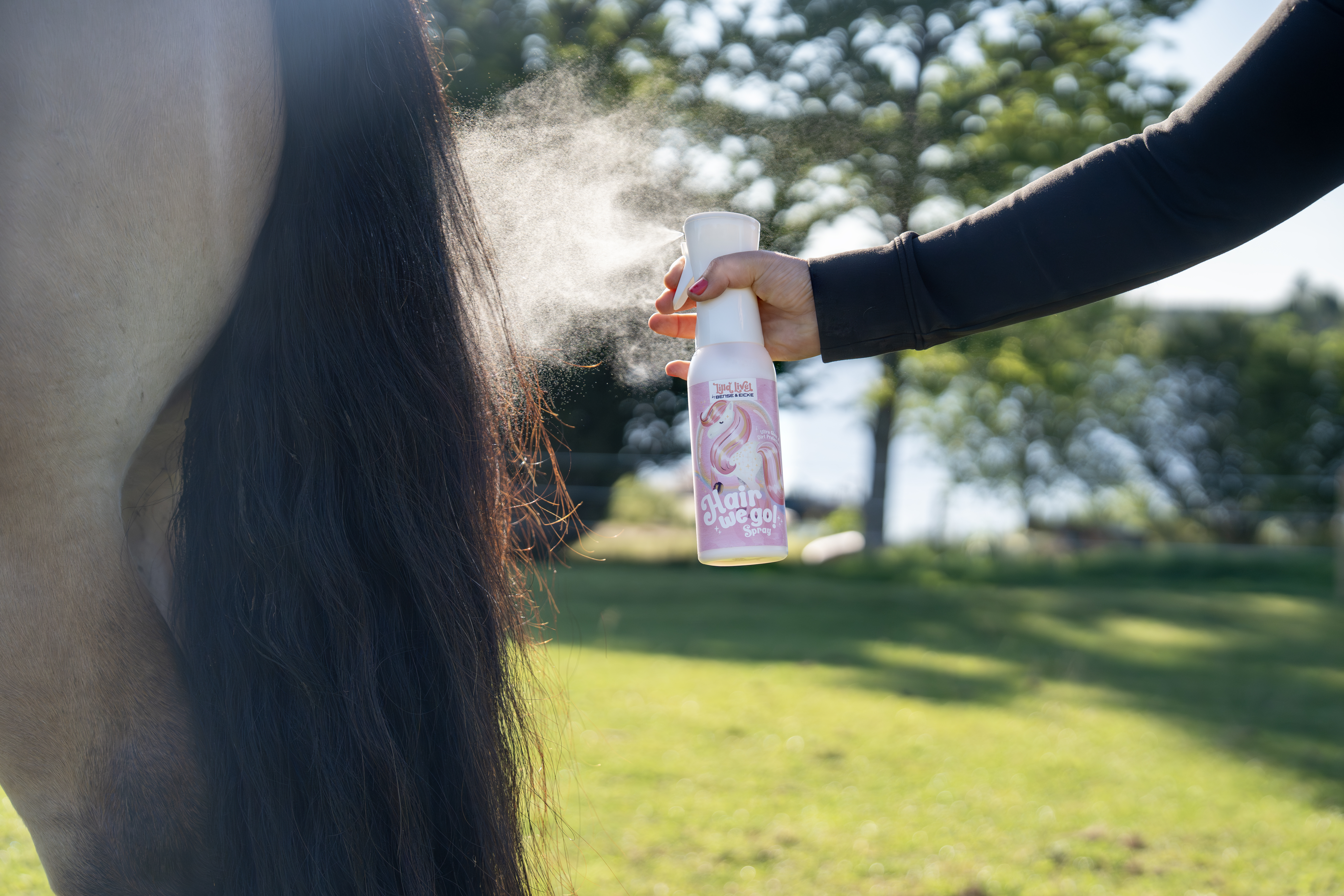 9110_Lilla_Livet_Hair_We_Go_Spray_1.jpg
